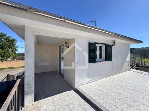 Moradia T2 Venda em Romariz,Santa Maria da Feira