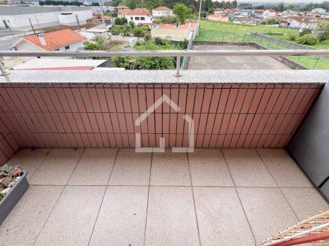 T3 centro de Mozelos