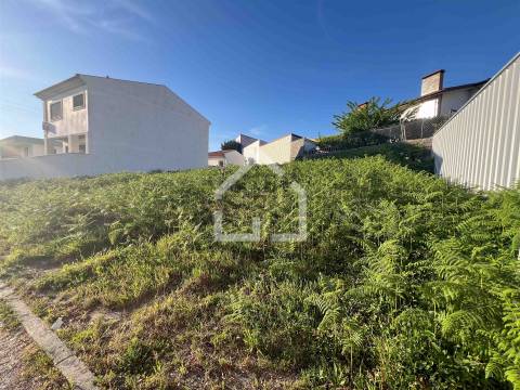 Terreno - Vila Nova de Cucujães