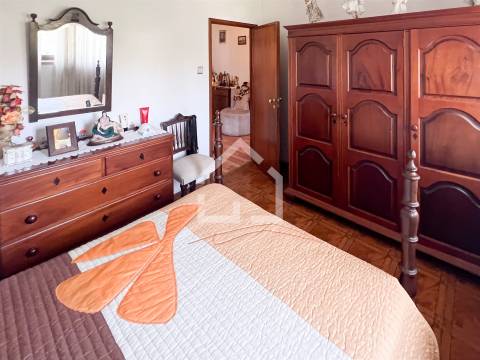 Moradia Bi-familiar - São Félix da Marinha