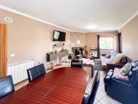 Moradia T3 - São João de Ver