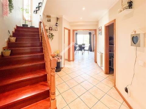 Moradia T3 - São João de Ver