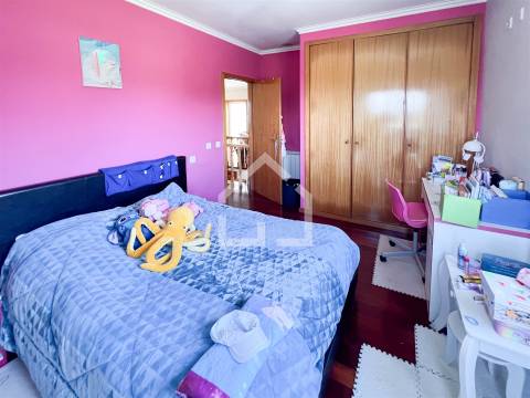 Moradia T3 - São João de Ver