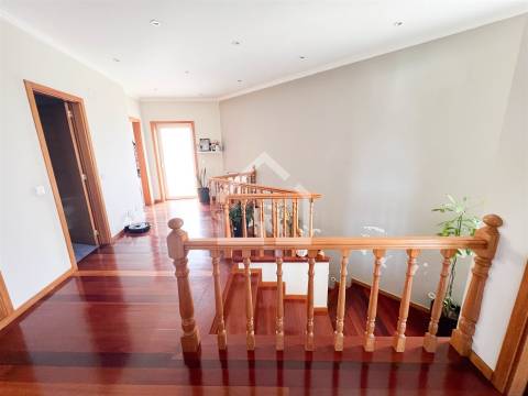 Moradia T3 - São João de Ver