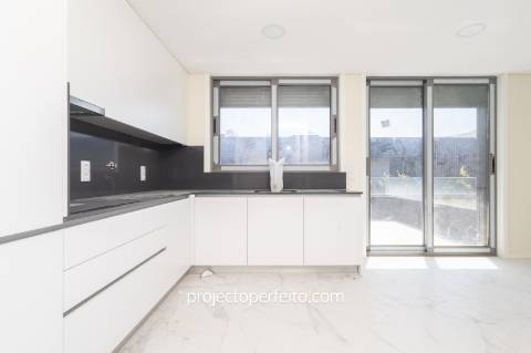 Apartamento T3 Venda em Espinho,Espinho