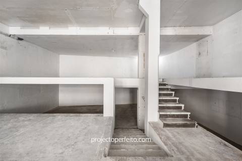 Prédio T6 Venda em Espinho,Espinho