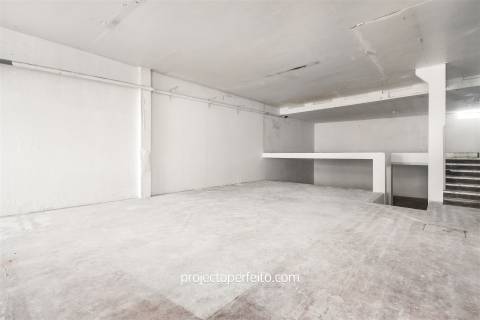 Prédio T6 Venda em Espinho,Espinho