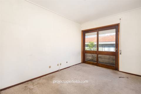 Prédio T6 Venda em Espinho,Espinho