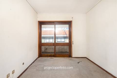 Prédio T6 Venda em Espinho,Espinho