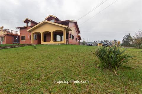 Moradia Isolada T5 Venda em Esmoriz,Ovar