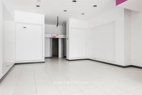 Loja  Arrendamento em Espinho,Espinho