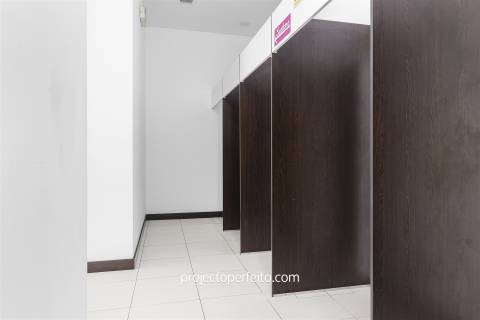 Loja  Arrendamento em Espinho,Espinho