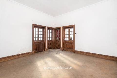 Quinta T6 Venda em Mafamude e Vilar do Paraíso,Vila Nova de Gaia