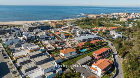 Moradia T3+1 Venda em Canidelo,Vila Nova de Gaia