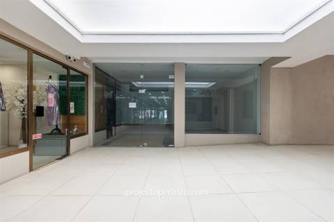 Loja  Arrendamento em Espinho,Espinho