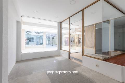 Loja  Arrendamento em Espinho,Espinho