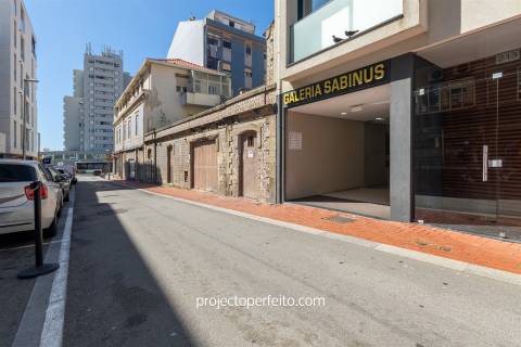 Loja  Arrendamento em Espinho,Espinho