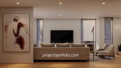 Moradia T3 de 3 frentes com elevador e garagem fechada