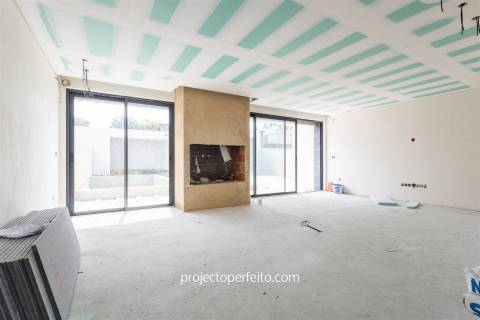 Moradia Geminada T3 Venda em São Félix da Marinha,Vila Nova de Gaia