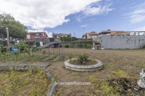 Moradia para Restaurar T5 Venda em Mafamude e Vilar do Paraíso,Vila Nova de Gaia