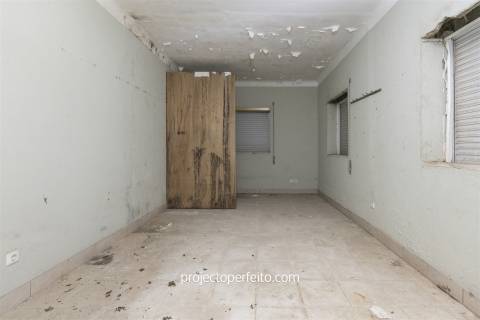 Armazém  Venda em São Miguel do Souto e Mosteirô,Santa Maria da Feira