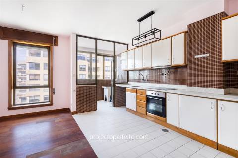 Apartamento T3 Arrendamento em Espinho,Espinho