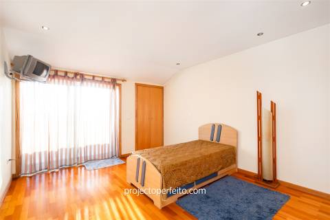 Apartamento T3+1 DUPLEX Venda em Mafamude e Vilar do Paraíso,Vila Nova de Gaia