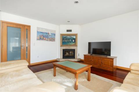 Moradia em Banda T4 Venda em Anta e Guetim,Espinho