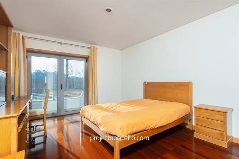 Moradia em Banda T4 Venda em Anta e Guetim,Espinho