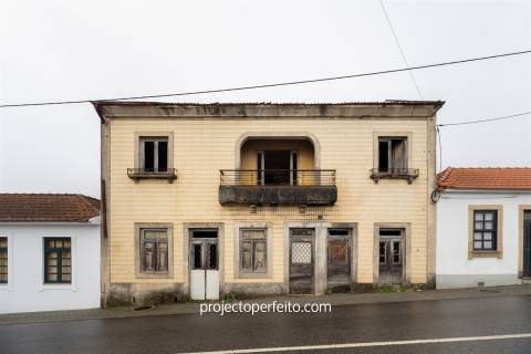 Moradia para Restaurar T8 Venda em Paços de Brandão,Santa Maria da Feira