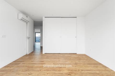 Moradia T4 Venda em Serzedo e Perosinho,Vila Nova de Gaia