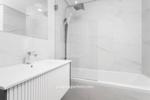 Moradia em Banda T3 Venda em Rio Tinto,Gondomar