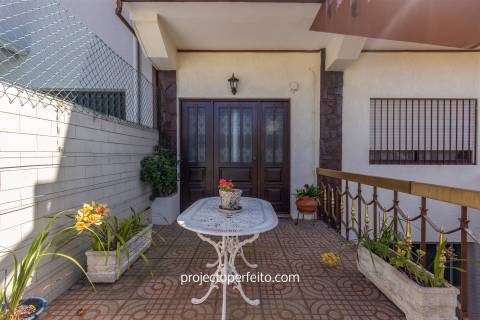 Moradia T4 Venda em Silvalde,Espinho