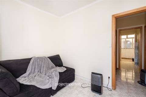 Conjunto de 10 casas para venda em Silvalde, à entrada da cidade de Espinho.