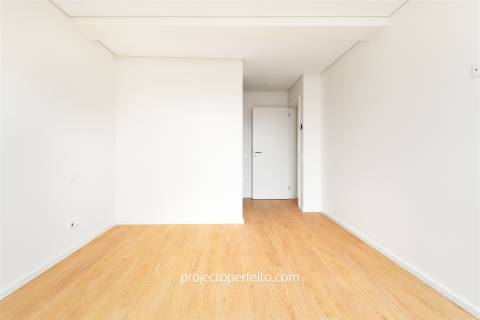 Apartamento T2 Arrendamento em Espinho,Espinho