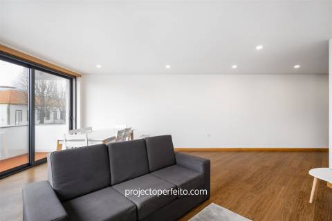 Apartamento T3 Venda em Santa Maria da Feira, Travanca, Sanfins e Espargo,Santa Maria da Feira