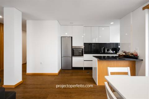 Apartamento T3 Venda em Santa Maria da Feira, Travanca, Sanfins e Espargo,Santa Maria da Feira