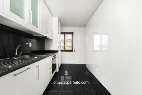 Apartamento T3 Arrendamento em Espinho,Espinho