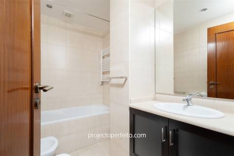 Apartamento T3 Arrendamento em Espinho,Espinho