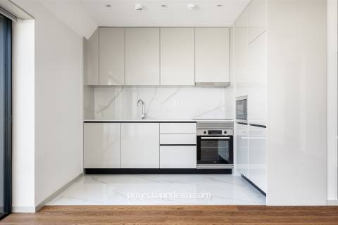 Apartamento T3 Arrendamento em Espinho,Espinho