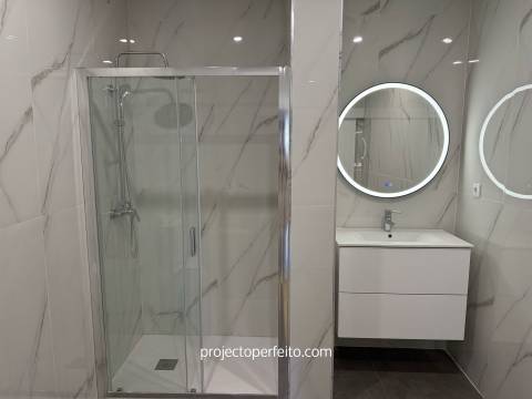 Apartamento T2 Venda em São João da Madeira,São João da Madeira