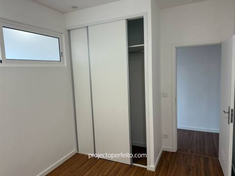 Apartamento T2 Venda em São João da Madeira,São João da Madeira