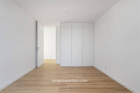 Penthouse de tipologia T4 com terraço de 160 metros quadrados.