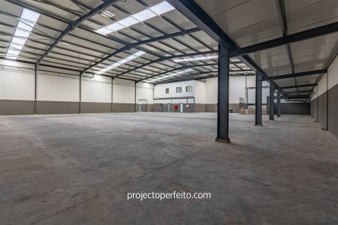 Armazém  Venda em Grijó e Sermonde,Vila Nova de Gaia