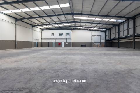 Armazém  Venda em Grijó e Sermonde,Vila Nova de Gaia