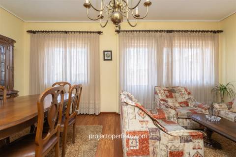 Moradia T3+1 Venda em Grijó e Sermonde,Vila Nova de Gaia