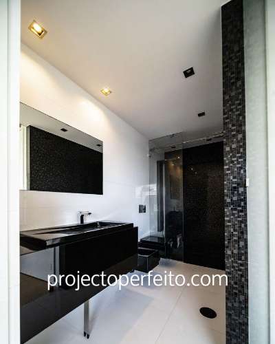 Moradia Isolada T3+1 Venda em Canidelo,Vila Nova de Gaia