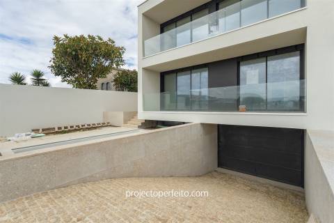 Moradia Geminada T4 Venda em Madalena,Vila Nova de Gaia