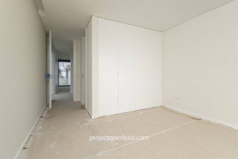 Moradia Geminada T4 Venda em Madalena,Vila Nova de Gaia