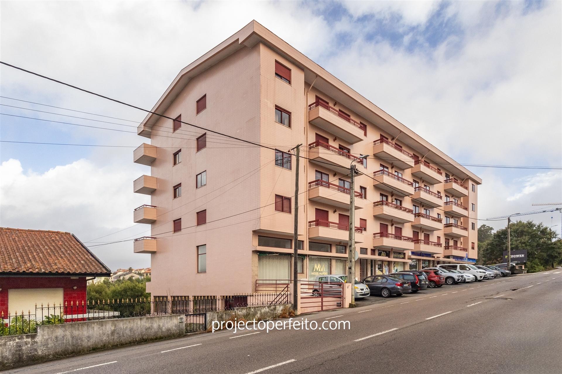Apartamento T4 Venda em Gondomar (São Cosme), Valbom e Jovim,Gondomar